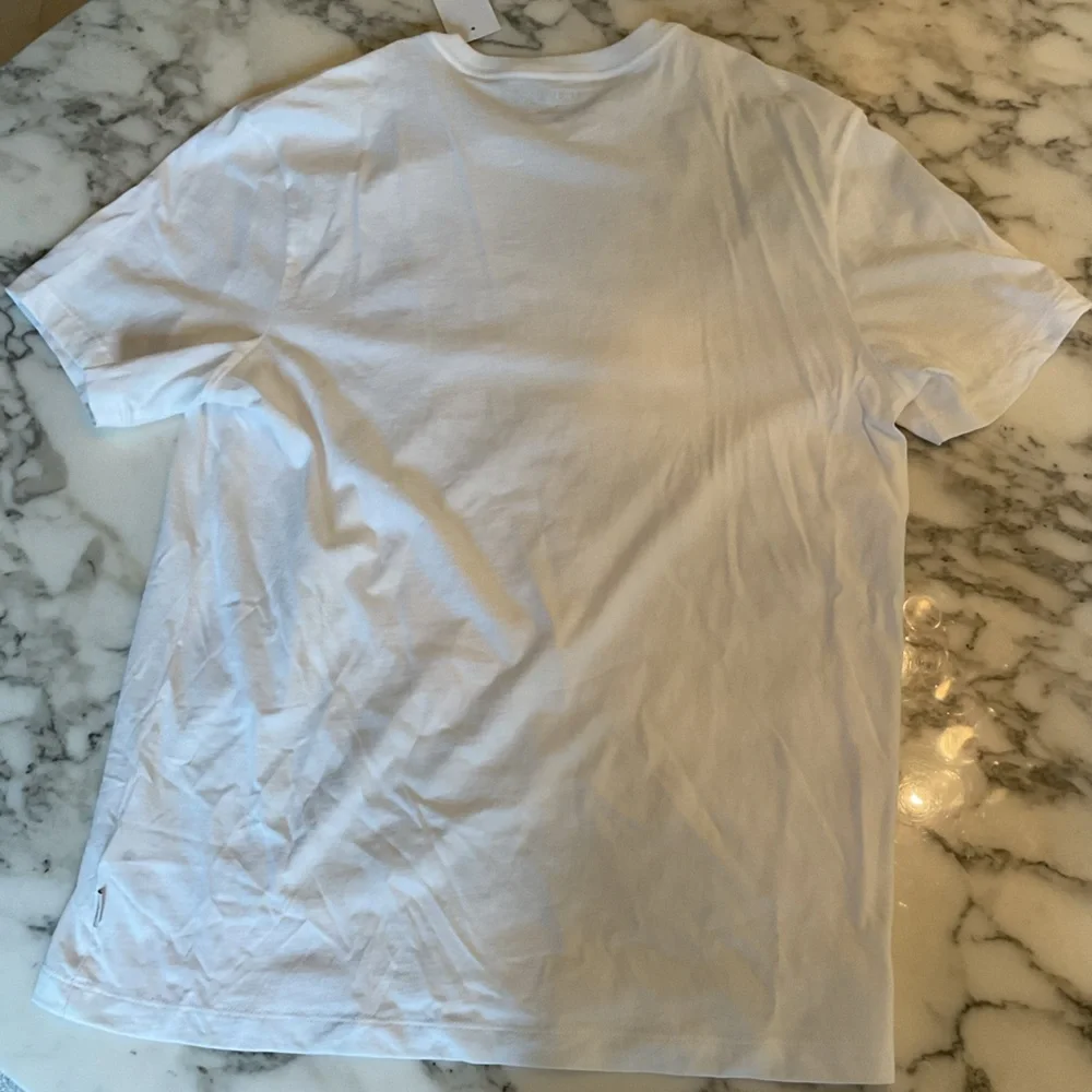 NWT J.Crew White Graphic Tee with Blue Golfer Print in Size Medium